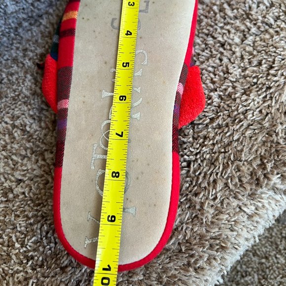 Victoria's Secret Women's Pink Slippers, Backpack and Storage Box Lot. - Picture 13 of 16